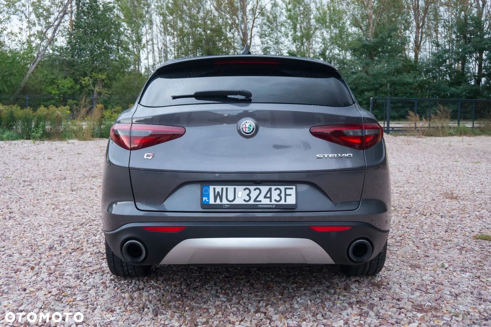 Alfa Romeo Stelvio 2.0 Turbo First Edition Q4 - 5
