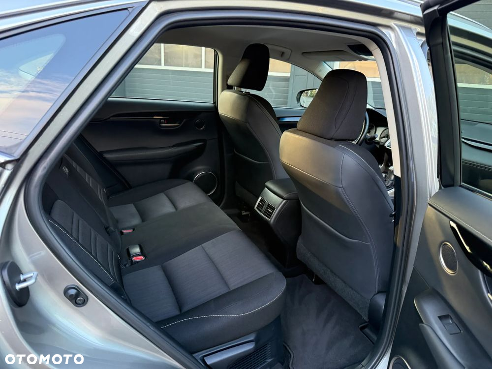 Lexus NX 200t Elite AWD - 5