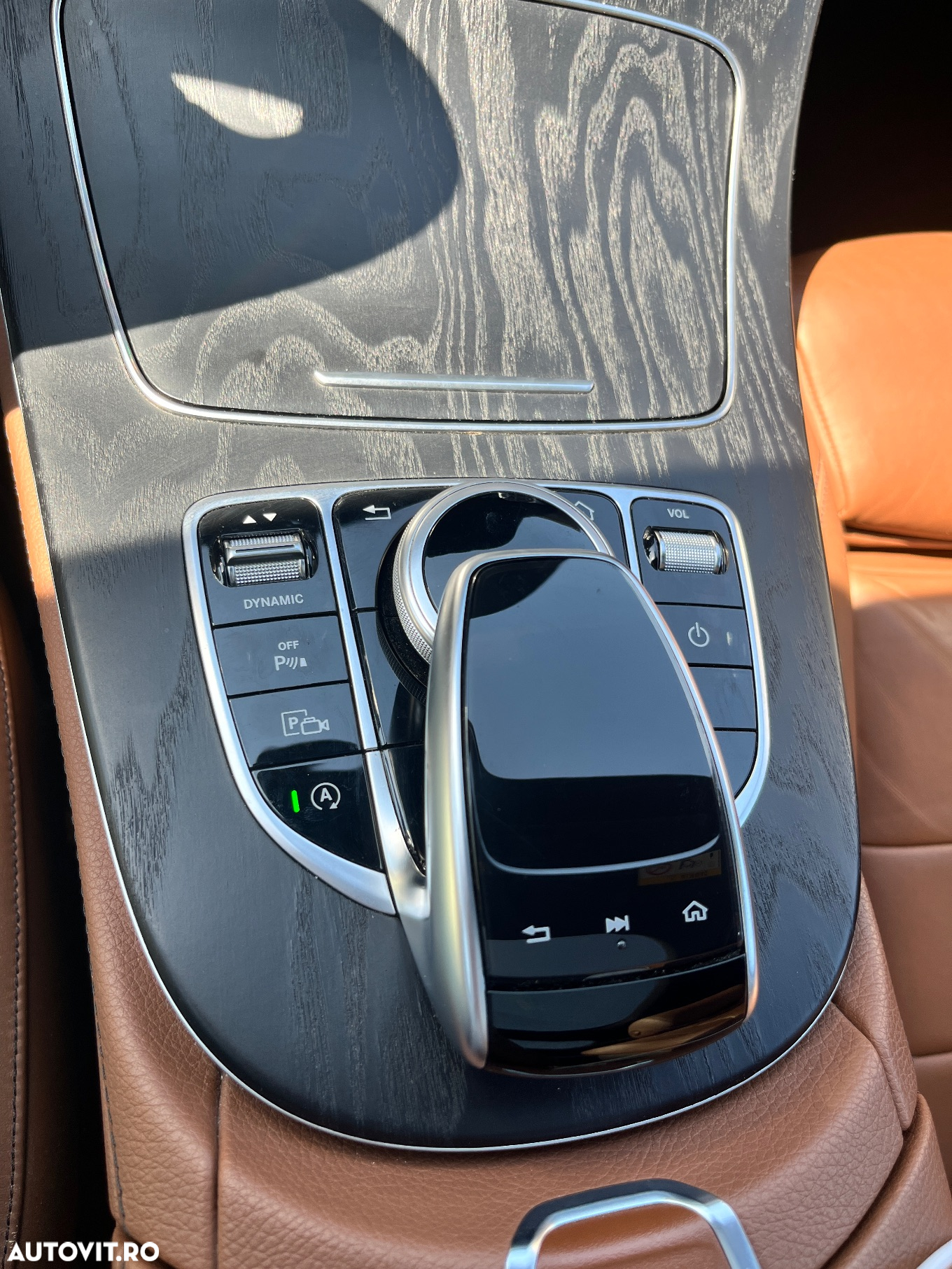Mercedes-Benz E 220 d T-Modell Aut. - 24