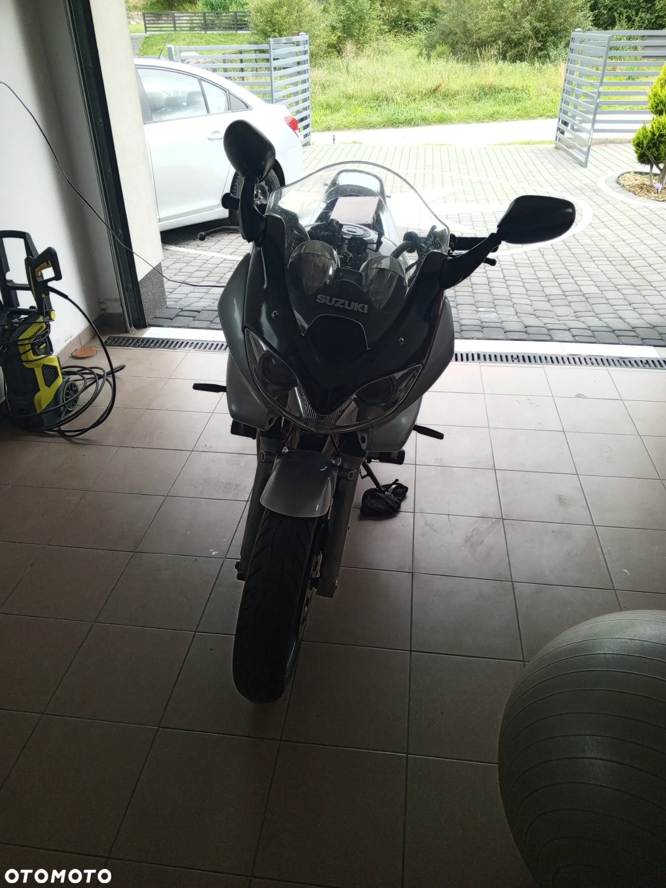 Suzuki Bandit - 4
