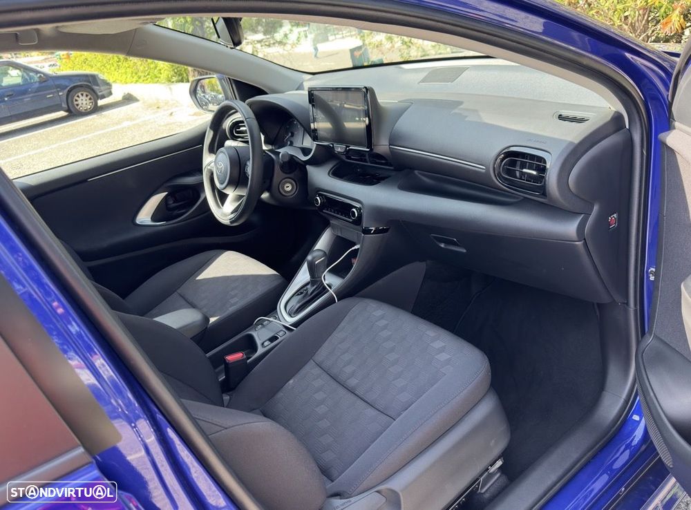 Toyota Yaris 1.5 HDF Comfort Plus - 4