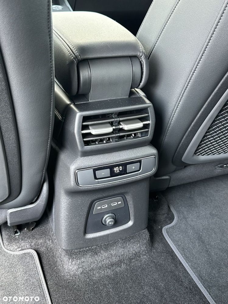 Audi Q4 e-tron - 27