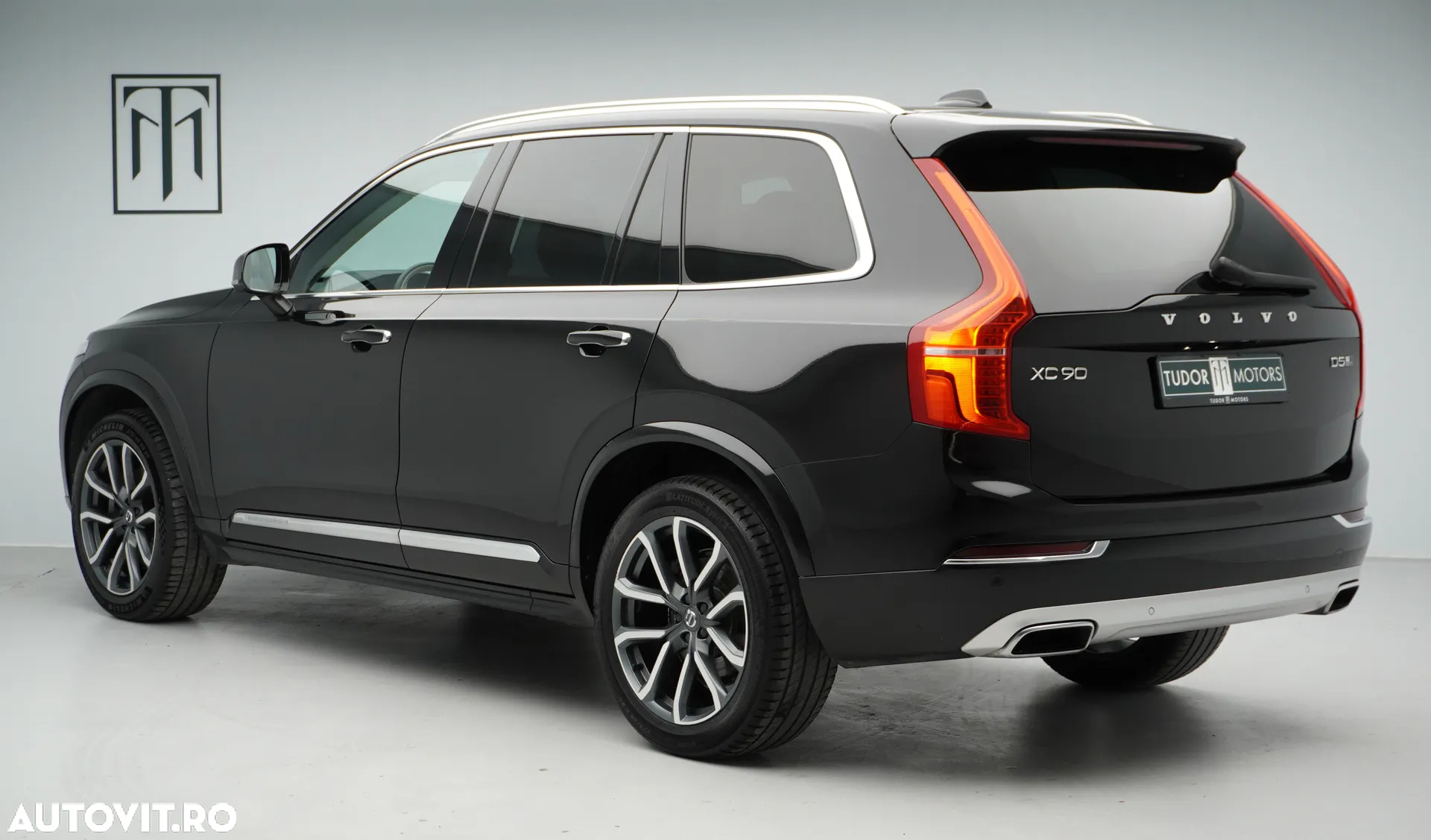 Volvo XC 90 D5 AWD Inscription - 4