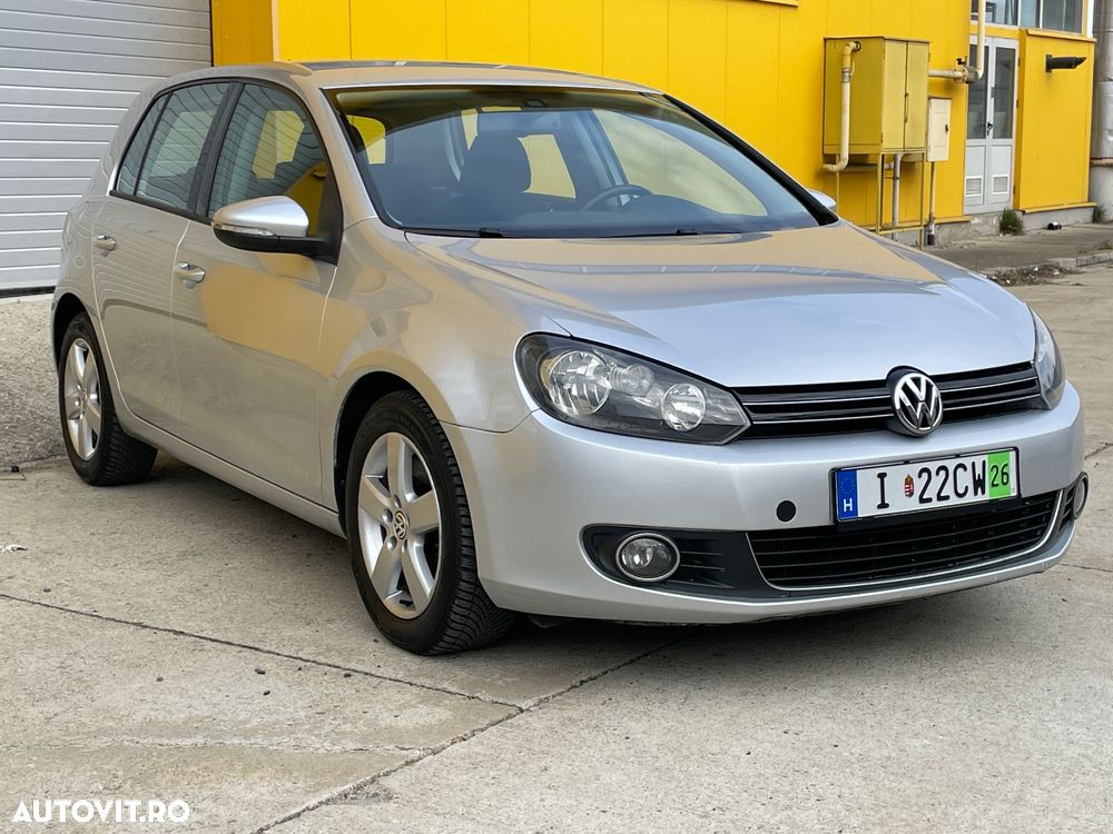 Volkswagen Golf - 2