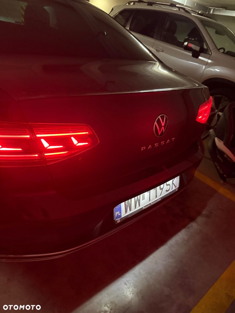 Volkswagen Passat 2.0 TSI Elegance DSG - 15