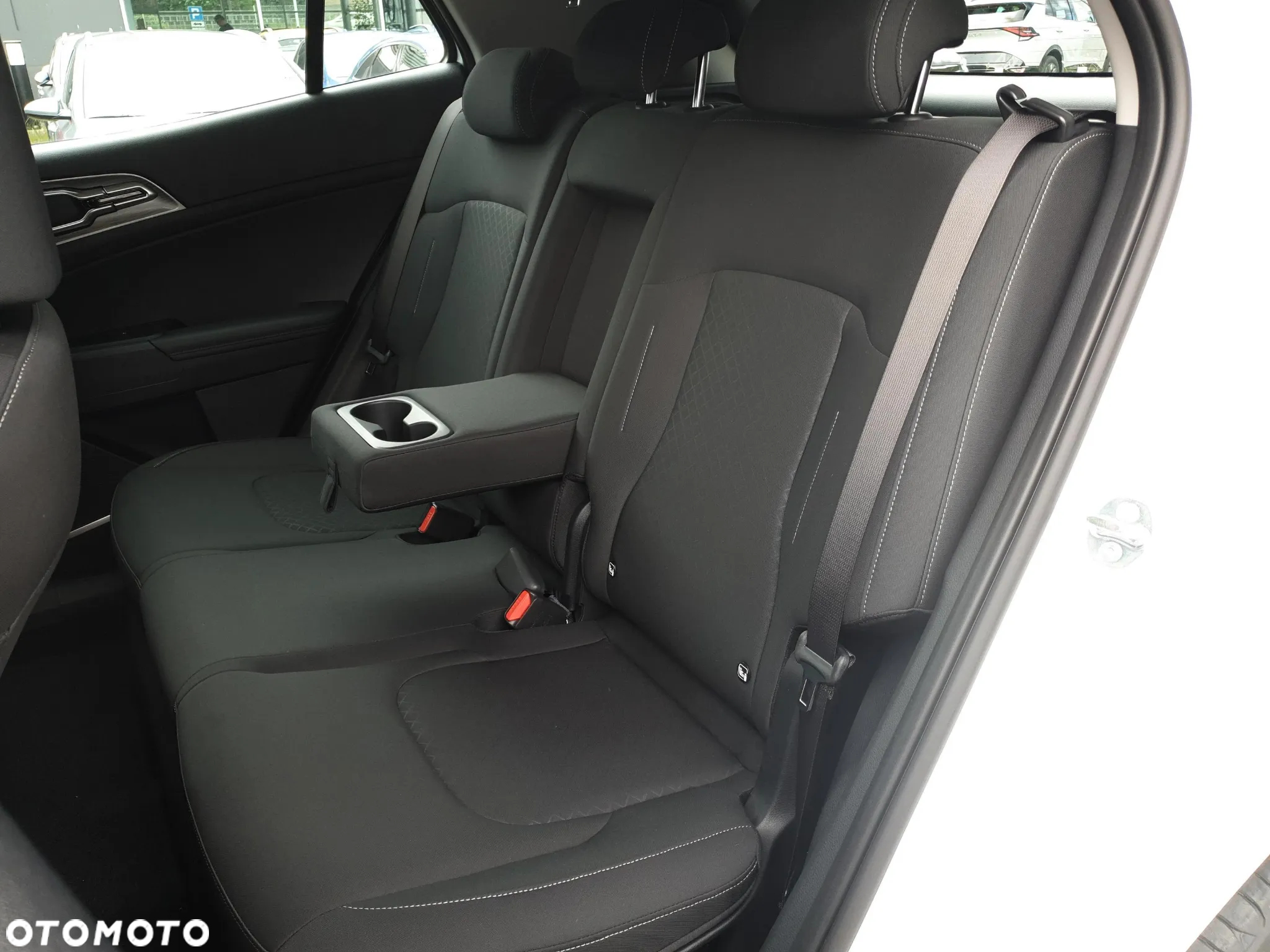 Kia Sportage 1.6 T-GDI L 2WD - 11