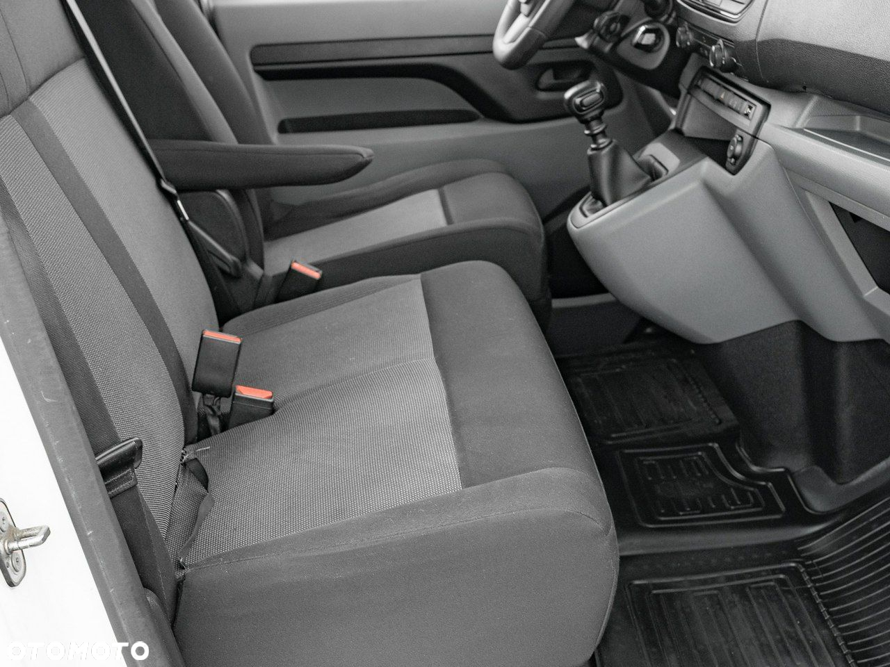 Toyota ProAce Kombi 2.0 D-4D Long 2,8t - 24