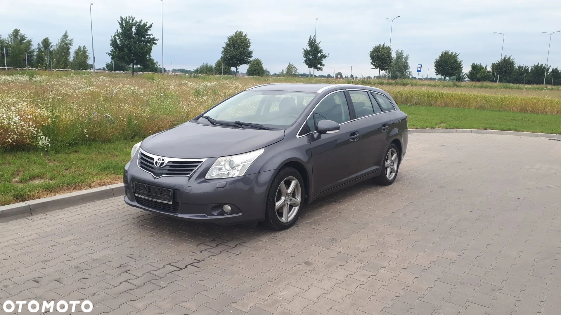 Toyota Avensis 1.6 Luna - 3