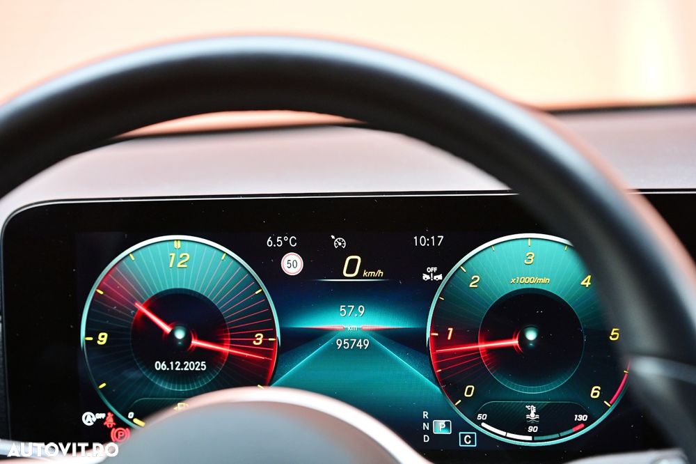 Mercedes-Benz A - 25