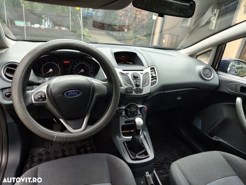 Ford Fiesta - 4