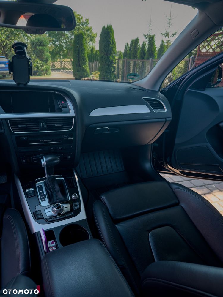 Audi A4 Avant 2.0 TDI DPF multitronic S line Sportpaket - 10