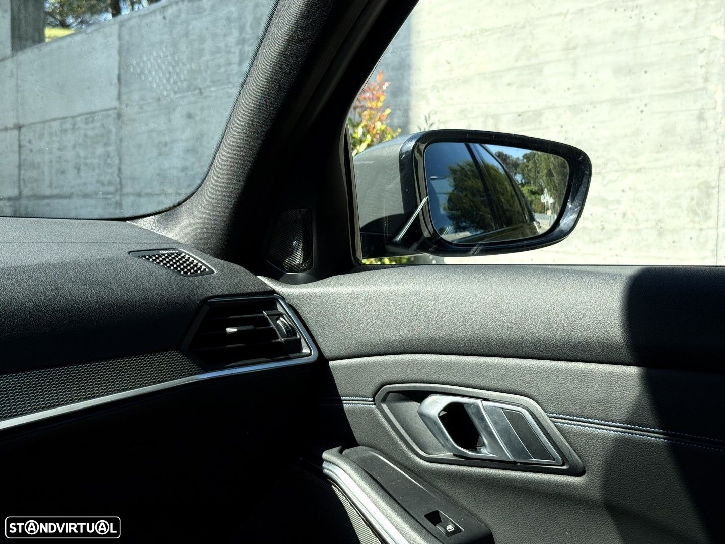 BMW 330 e Pack M Auto - 27