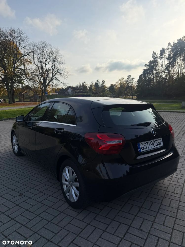 Mercedes-Benz A-Class 2015 photo 3