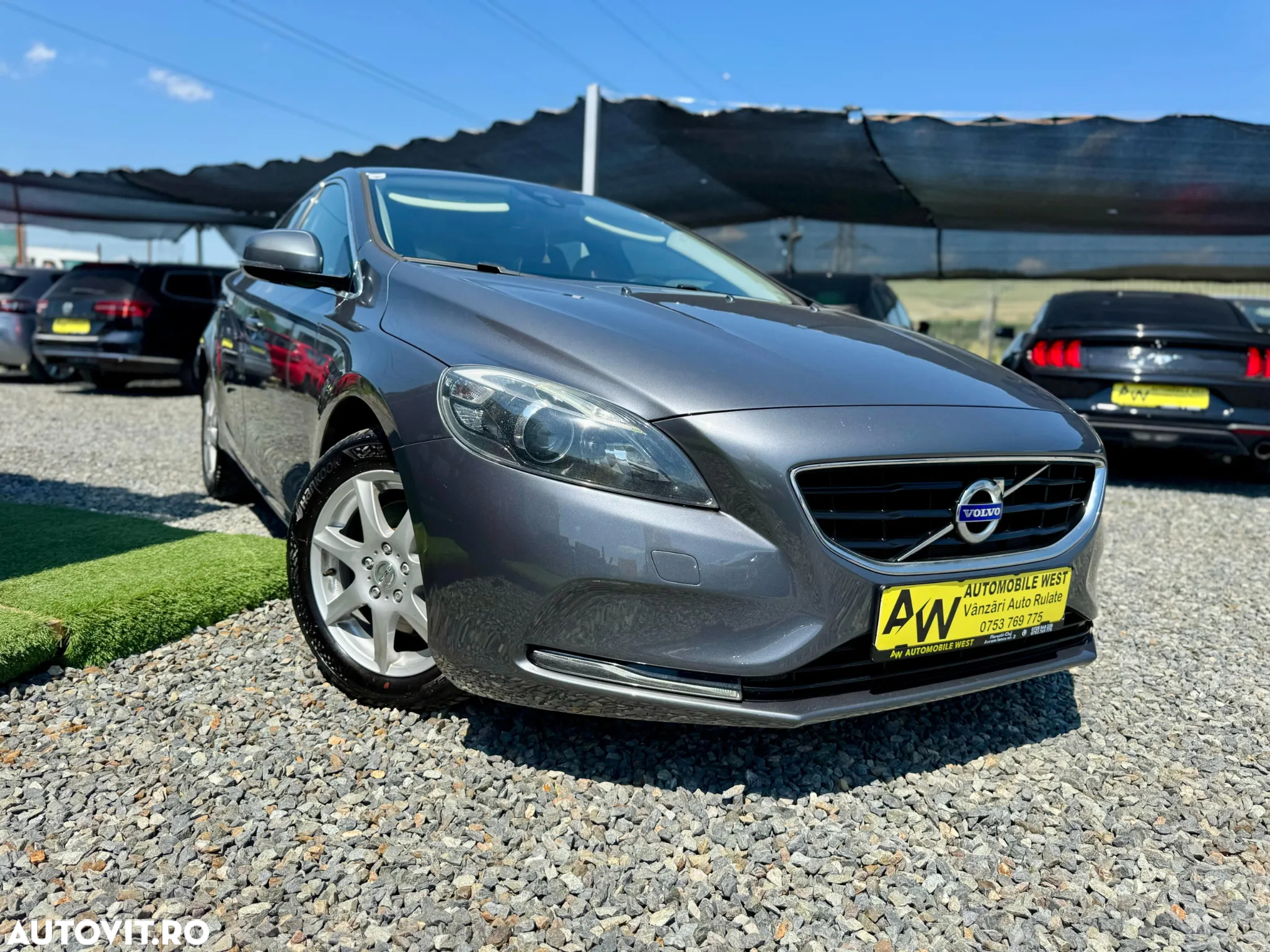 Volvo V40 D2 ECO Aut. Momentum - 12