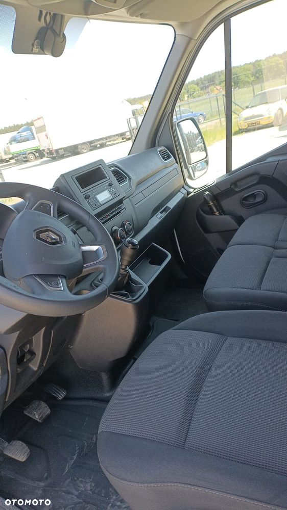 Renault Master - 10