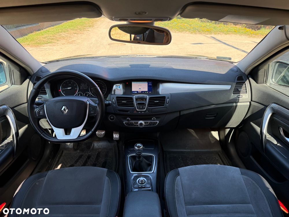 Renault Laguna 2.0T GT - 16