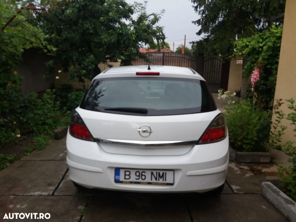 Opel Astra - 9