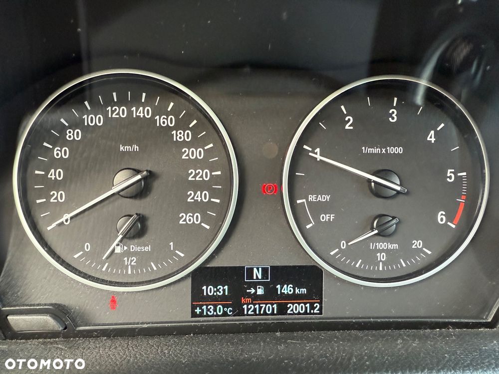 BMW Seria 2 216d - 24