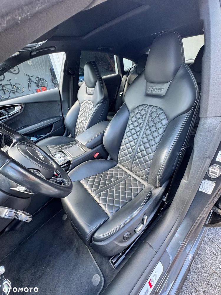 Audi S7 Sportback - 16