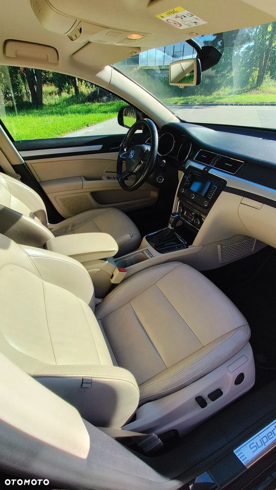 Skoda Superb 2.0 TSI Elegance DSG - 19