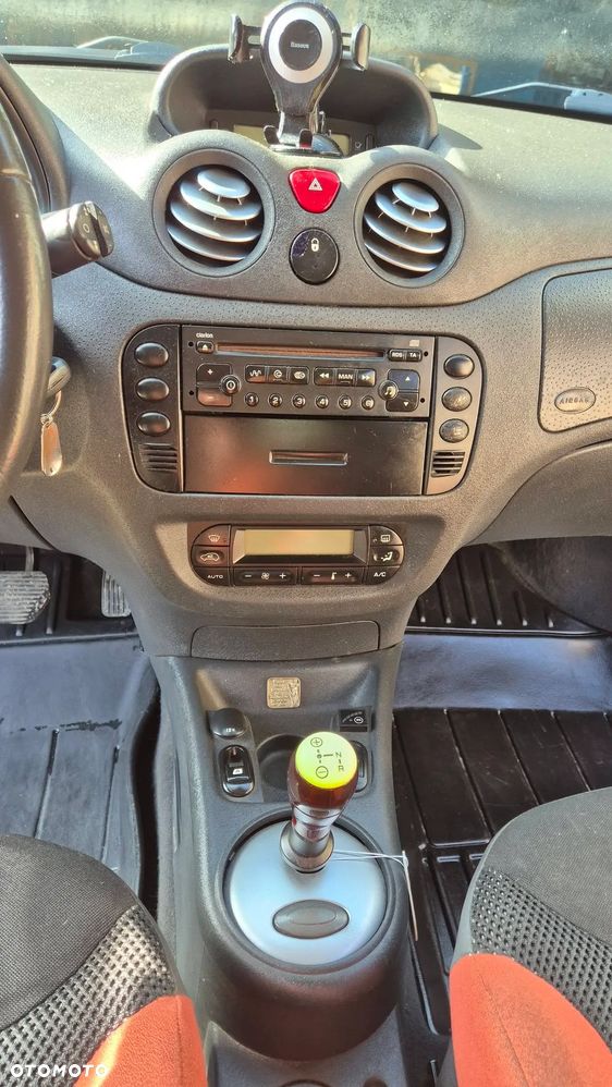 Citroën C2 1.6 VTR Senso Drive - 9