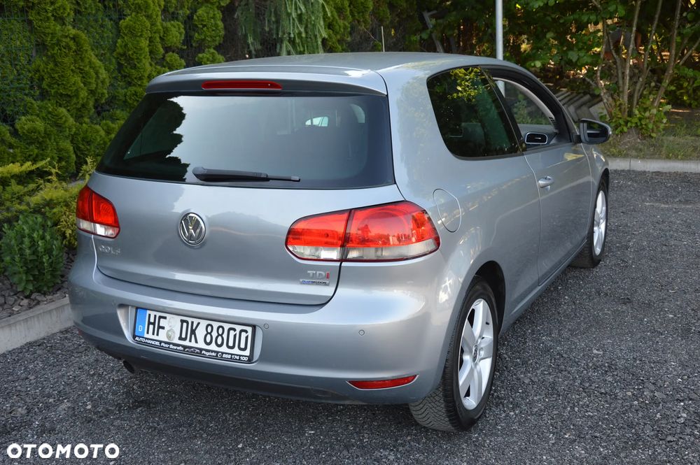 Volkswagen Golf - 5