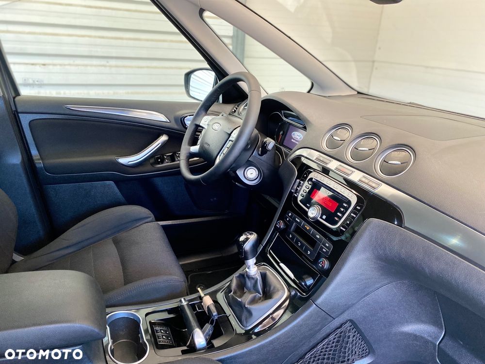 Ford S-Max 2.0 TDCi Trend - 12