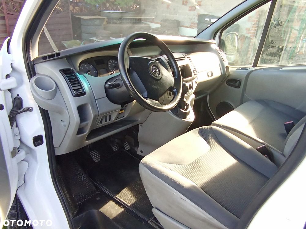 Opel Vivaro L2H1 DPF - 4