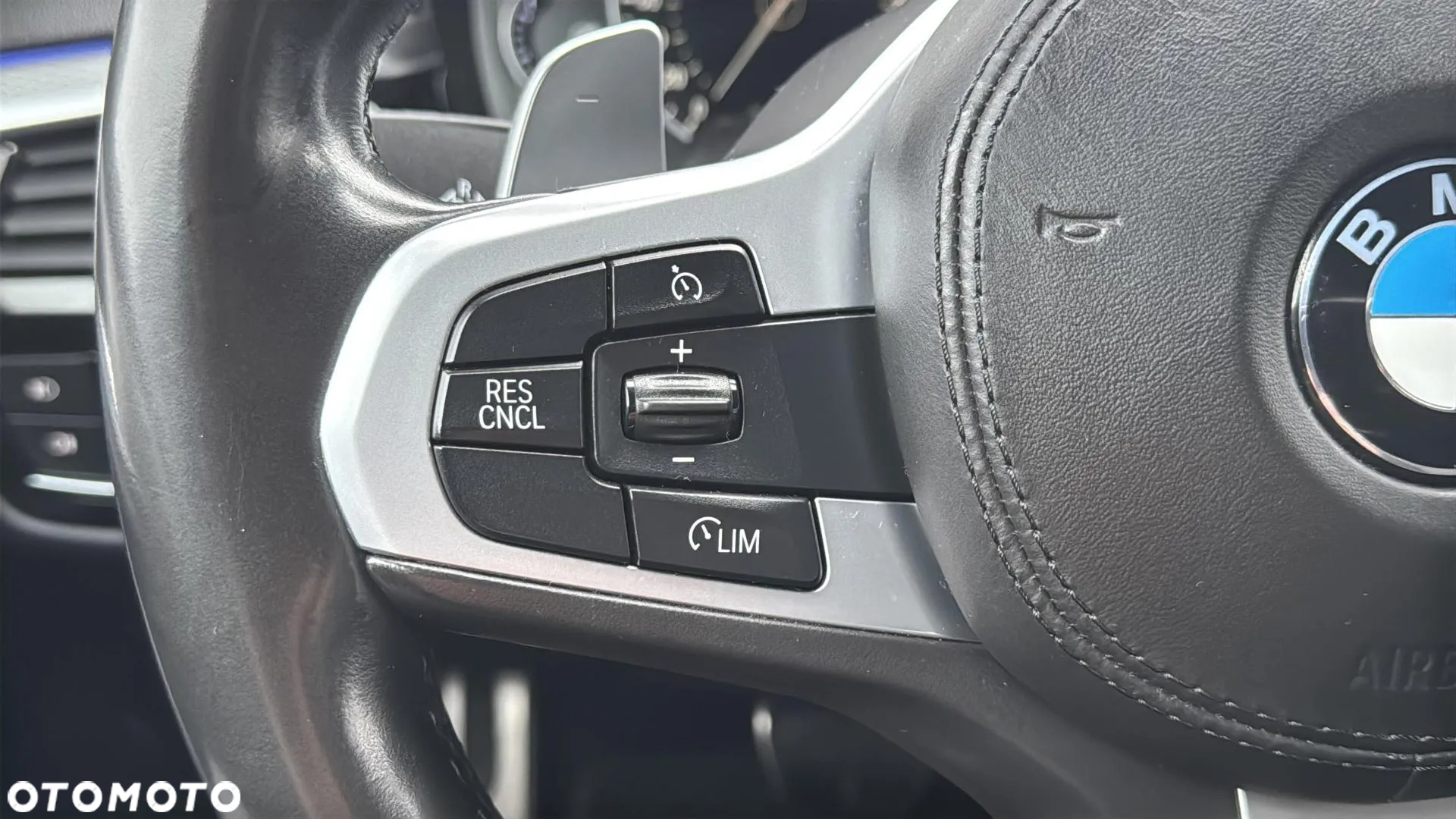 BMW Seria 5 520d xDrive M Sport sport - 24
