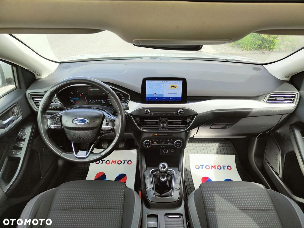 Ford Focus 1.5 EcoBlue Start-Stopp-System TITANIUM STYLE - 16