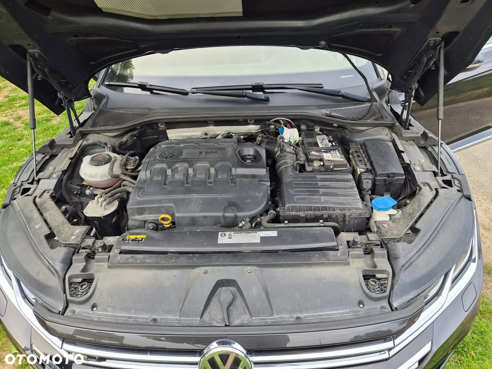 Volkswagen Arteon 2.0 TDI 4Motion SCR R-Line DSG - 11