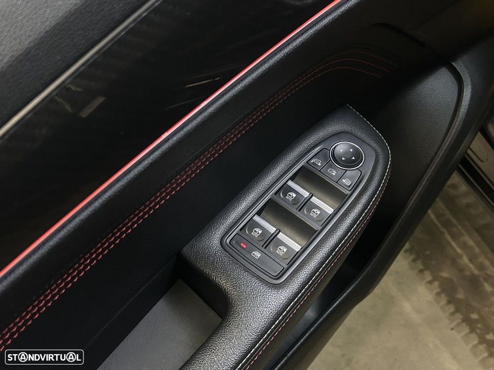 Renault Arkana 1.6 E-Tech R.S.Line - 37