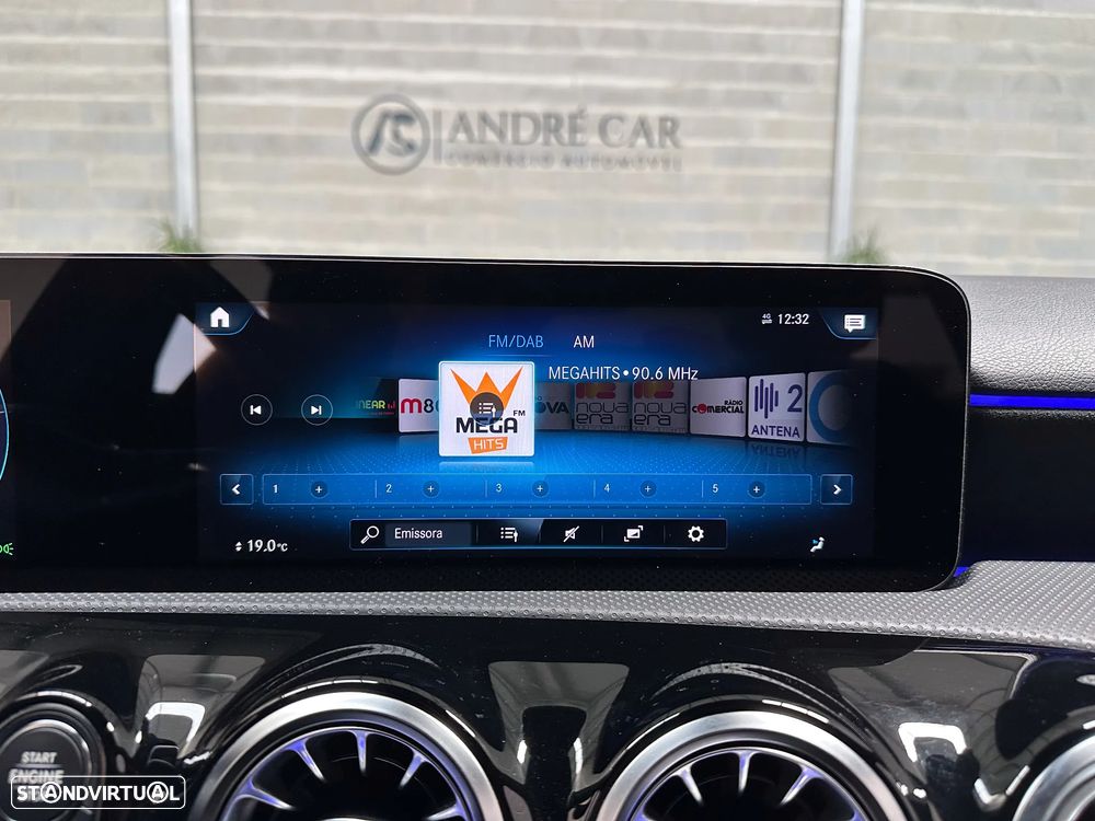 Mercedes-Benz A 250 Limousine e 8G-DCT AMG Line - 18