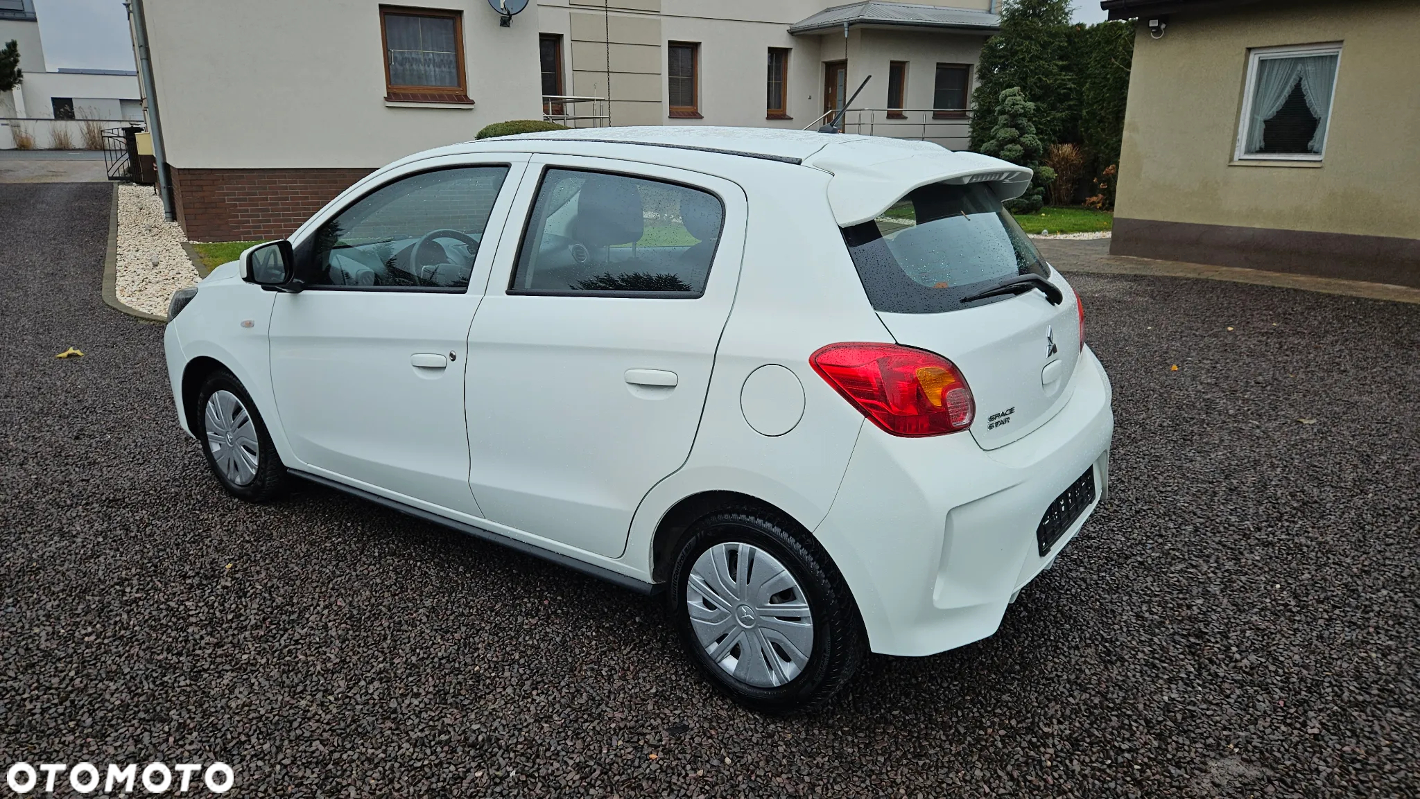 Mitsubishi Space Star 1.0 Active - 4