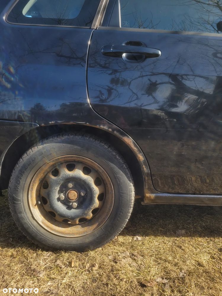 Suzuki Liana 1.6 - 6