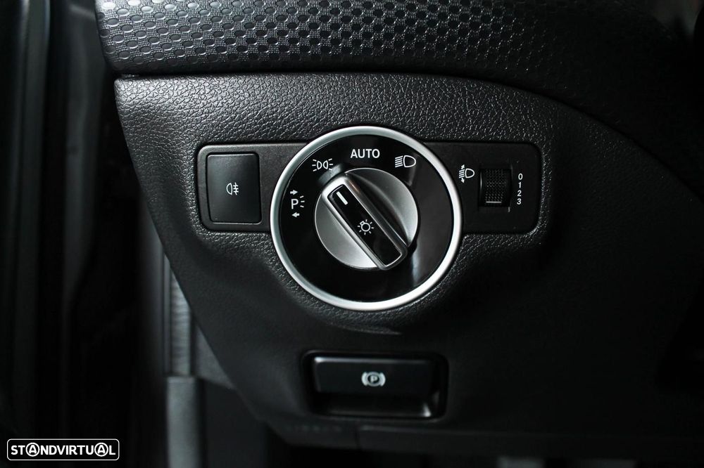 Mercedes-Benz A 180 d Style - 30