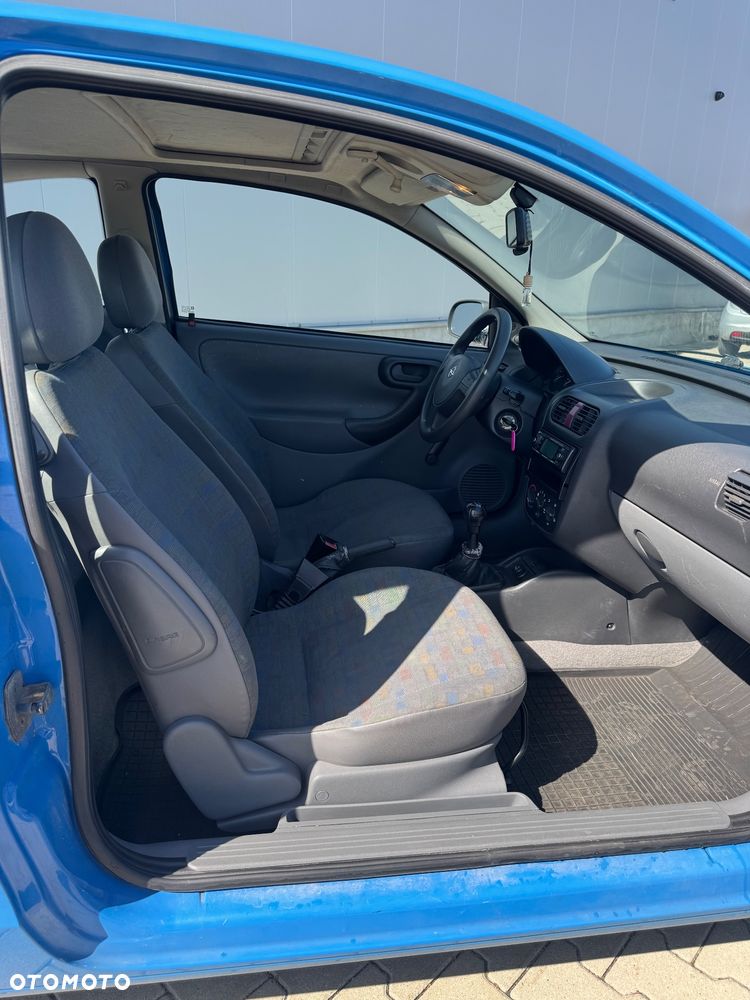 Opel Corsa 1.2 16V Comfort - 8