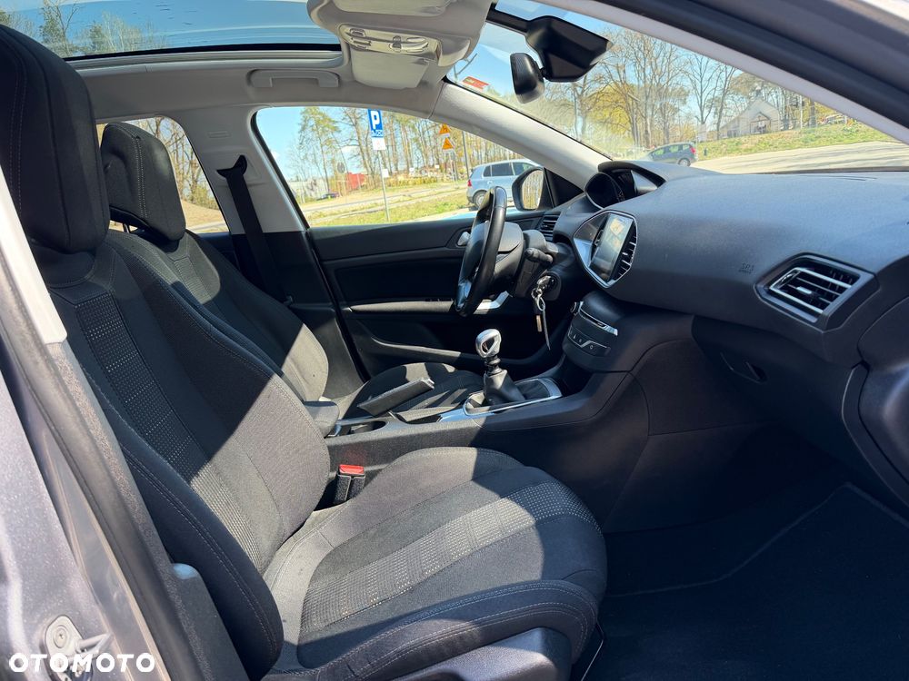 Peugeot 308 BlueHDi 120 Stop & Start Allure - 19