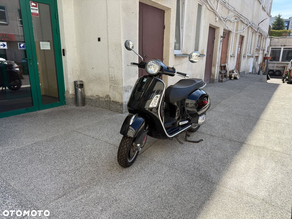 Vespa GTS
