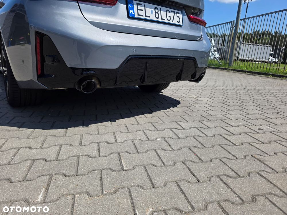 BMW Seria 3 318i M Sport - 11
