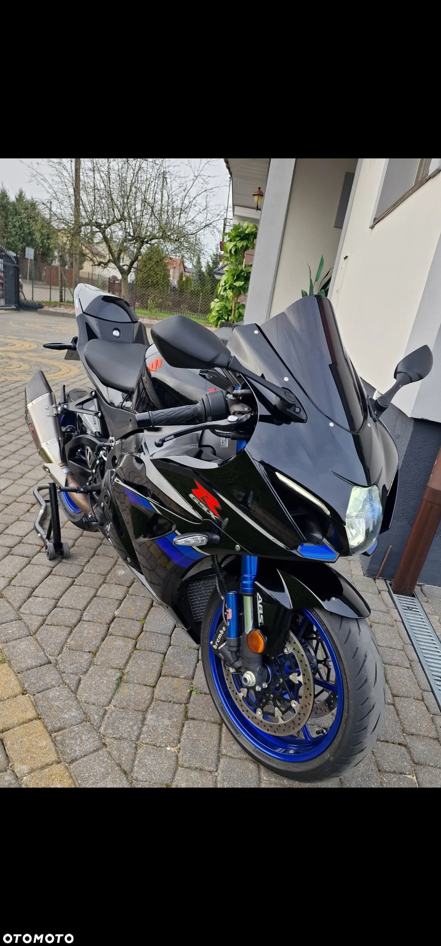 Suzuki GSX-R - 15