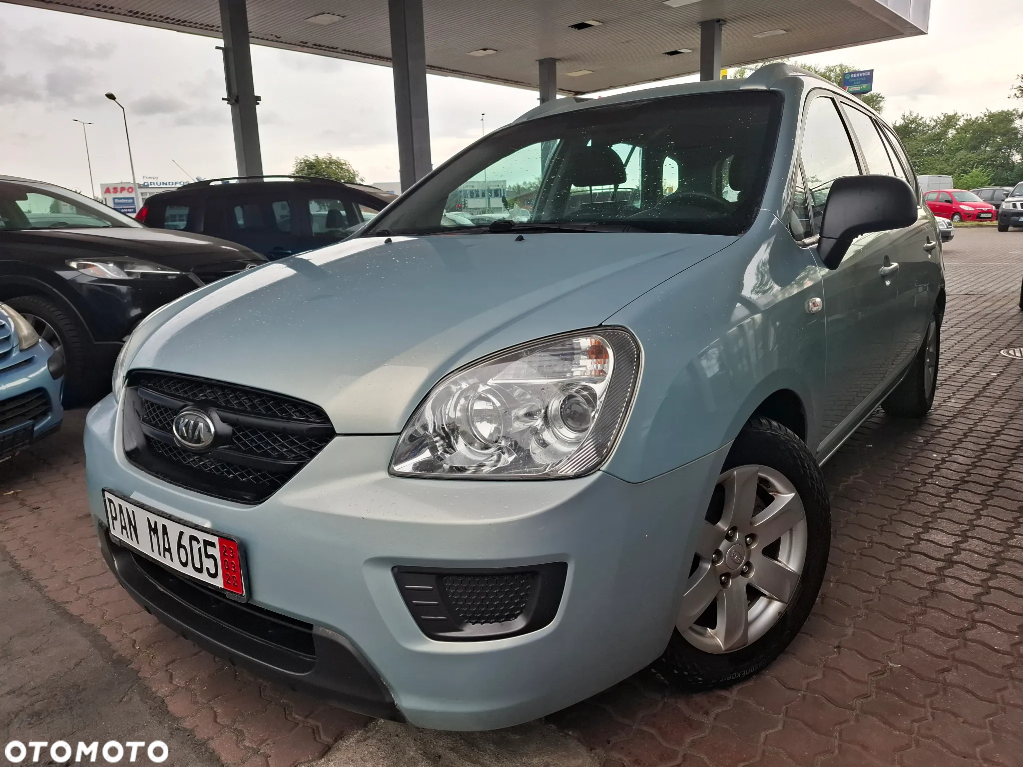 Kia Carens 2.0 EX - 20
