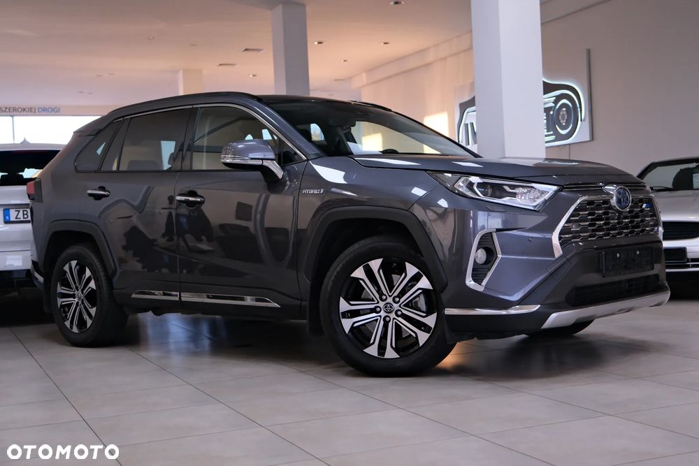 Toyota RAV4 2.5 Hybrid Black Edition by JBL 4x4 - 3