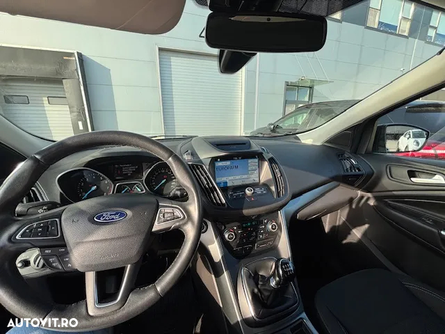 Ford Kuga 1.5 EcoBoost 2WD Trend - 24