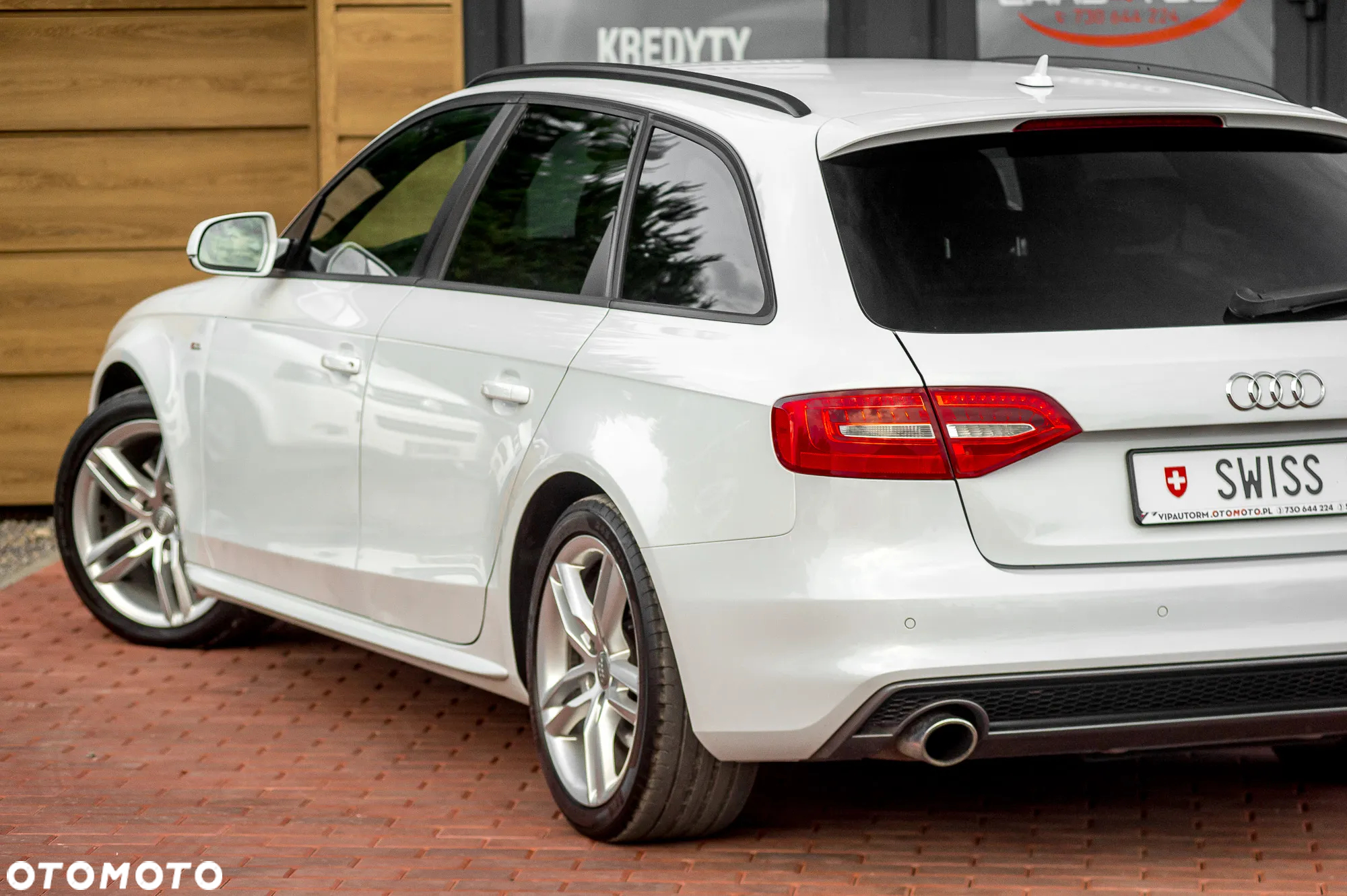 Audi A4 Avant 2.0 TFSI quattro S tronic S line Sportpaket - 8