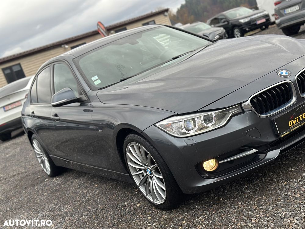 BMW Seria 3 318d Sport Line - 33