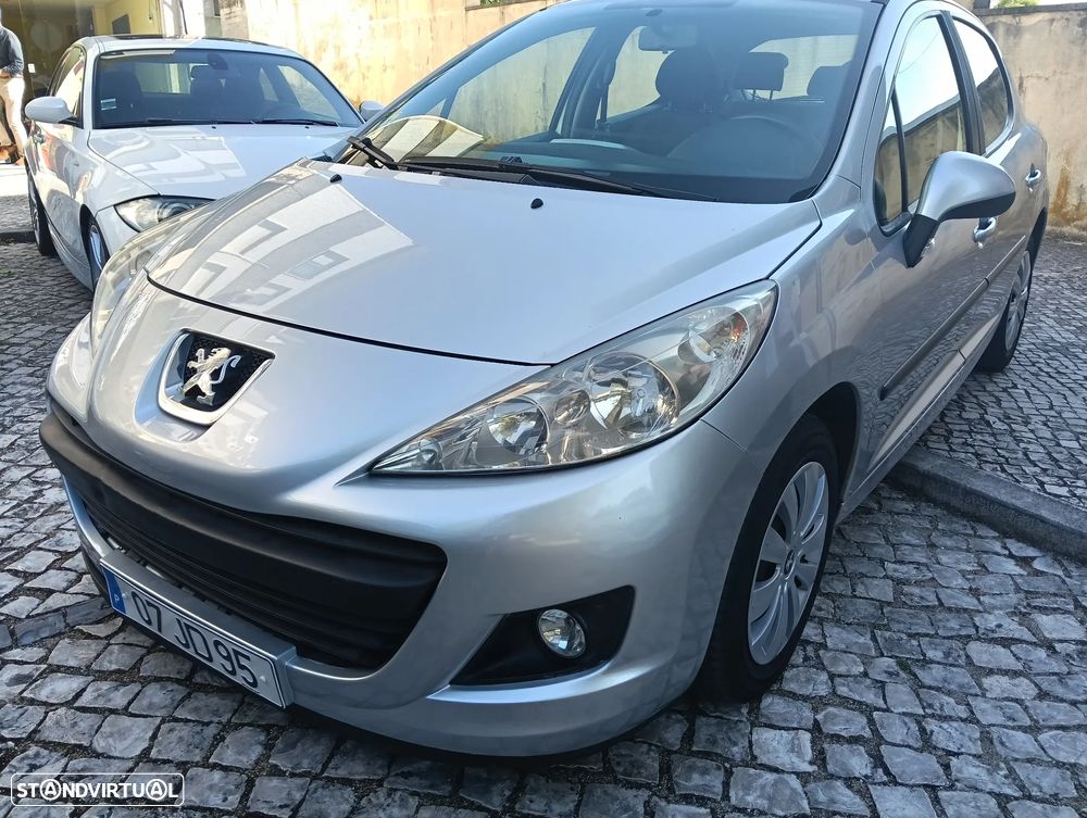 Peugeot 207 1.4 HDi Active - 20