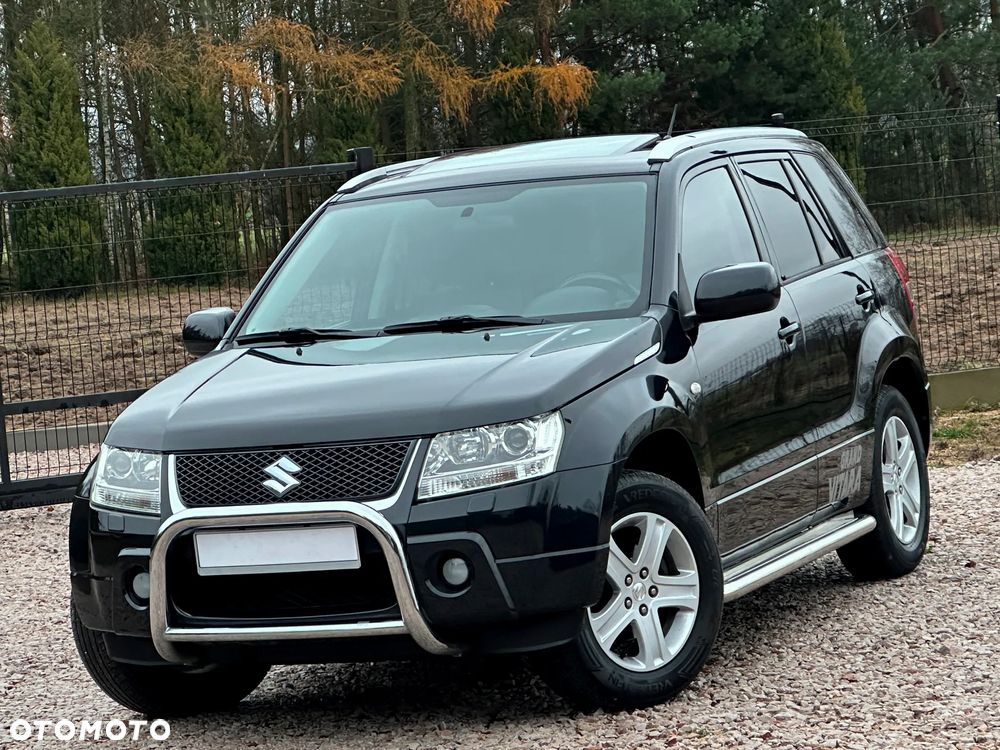 Suzuki Grand Vitara 2.0 Comfort + Family - 3