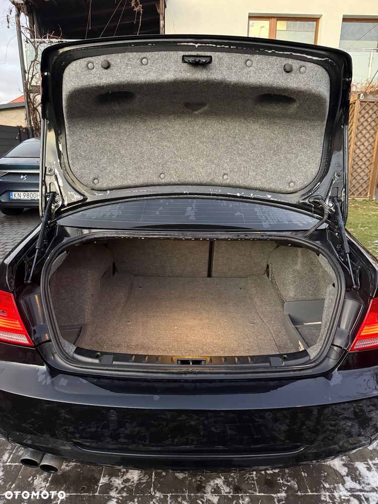 BMW Seria 3 330d xDrive M Sport Edition - 27