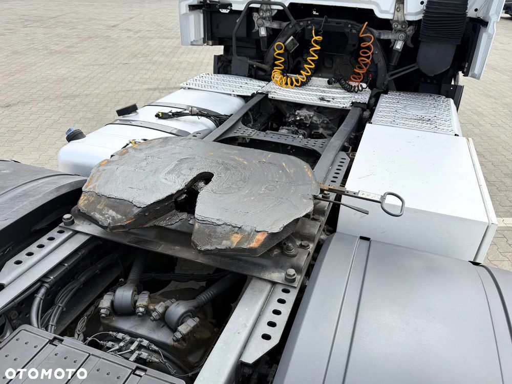 Mercedes-Benz ACTROS 1845 / STANDARD / SALON PL - 11